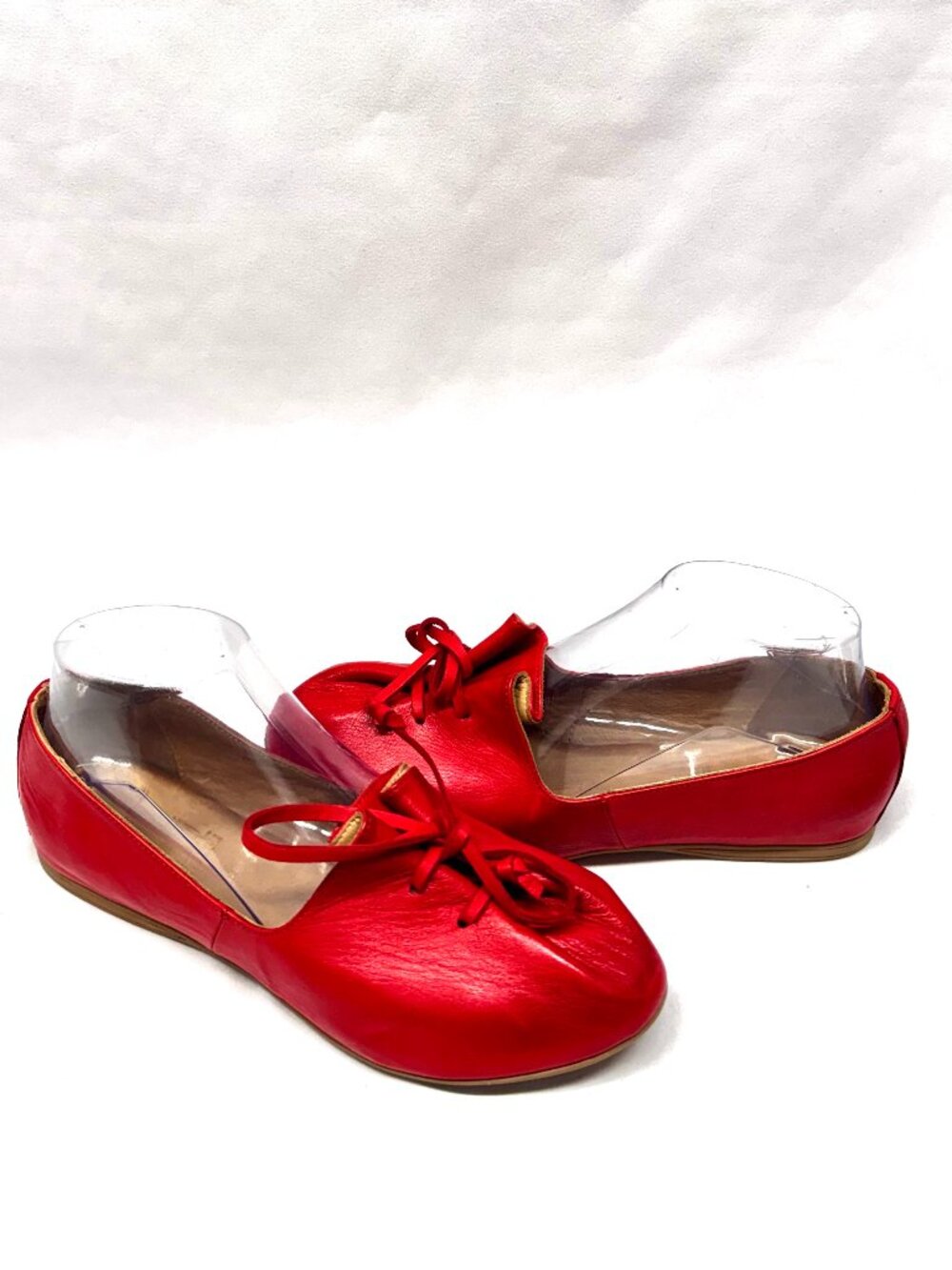 MIZ MOOZ KAMILA WOMEN'S LEATHER BOW TIE FLATS SCARLET 37EU / 7US # T-212